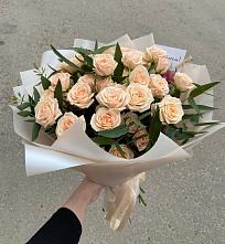 Букет Кремовые розы Латте в Полянском